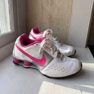 Nike Shox Women’s White Pink Leather Sneakers Size 7.5